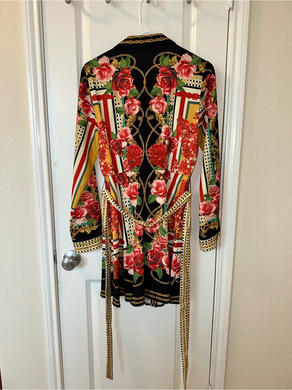 Fashion Nova Black Mini Dress with Red Rose & Gold Chain Print - Picture 2 of 3